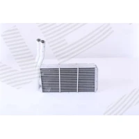 Salona apsildes radiators